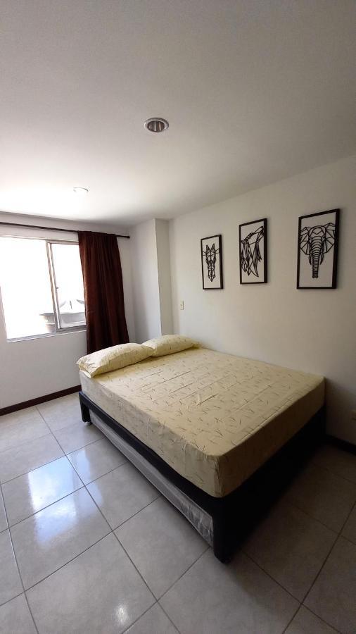 Remodelado Enlaureles 300mbps Internet Apartamento Medellín