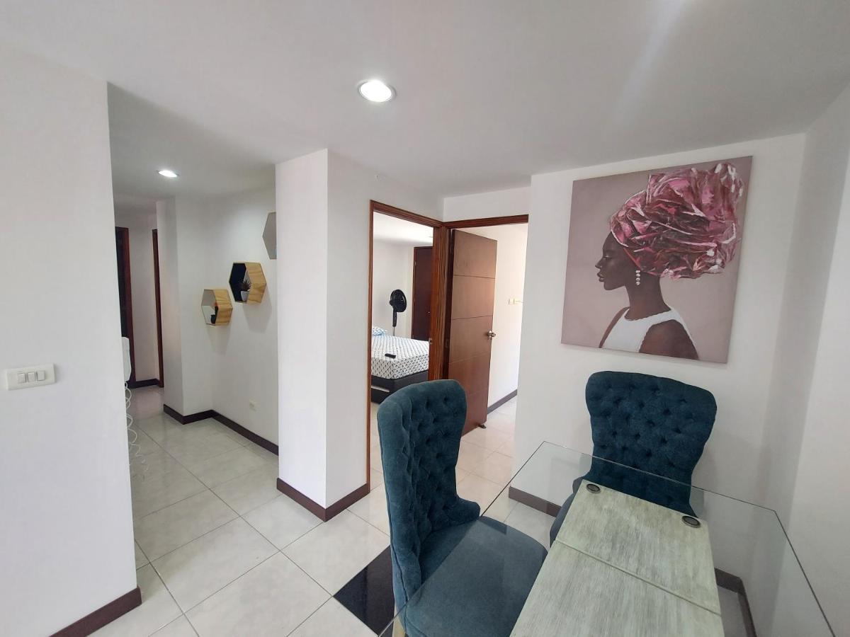 Remodelado Enlaureles 300mbps Internet Apartamento *