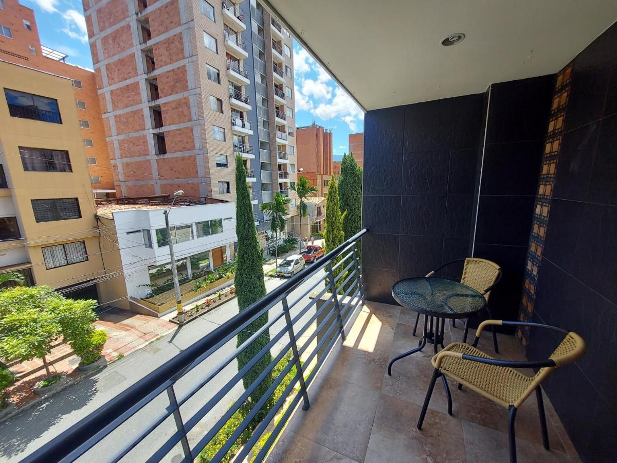 Remodelado Enlaureles 300mbps Internet Apartment Medellin