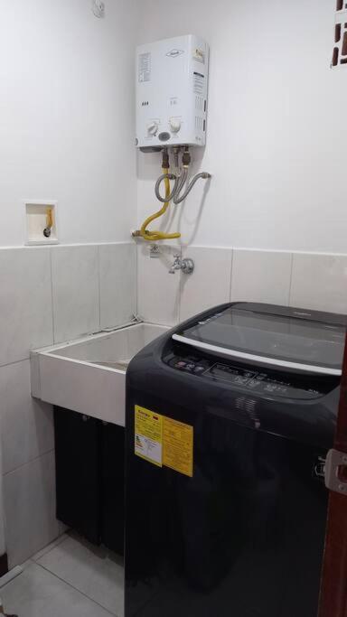 Remodelado Enlaureles 300mbps Internet Apartamento *