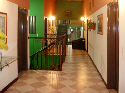 Internacional Hotel 3*