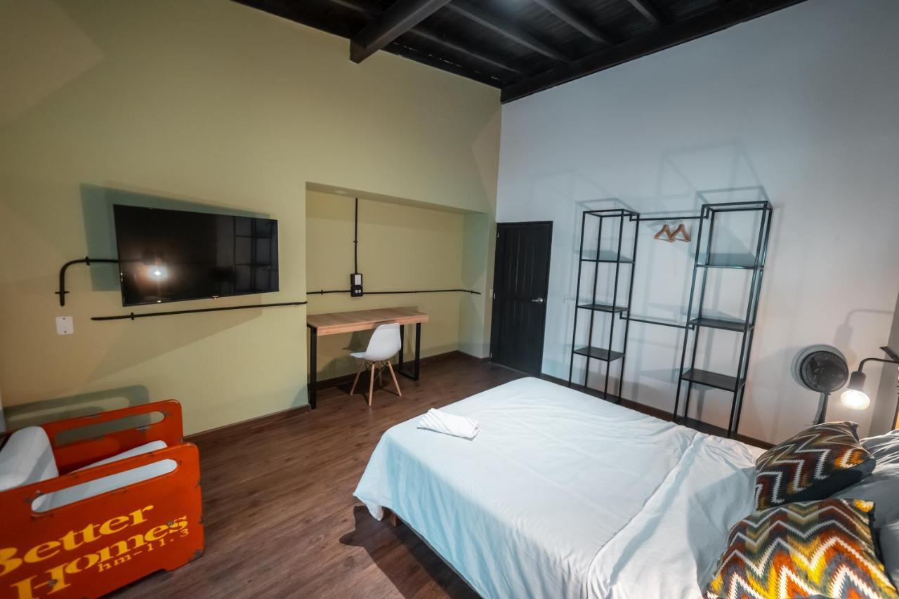 Loft Equipado En Poblado Cerca De Envigado Frn107 By Roots Apartamento Medellín