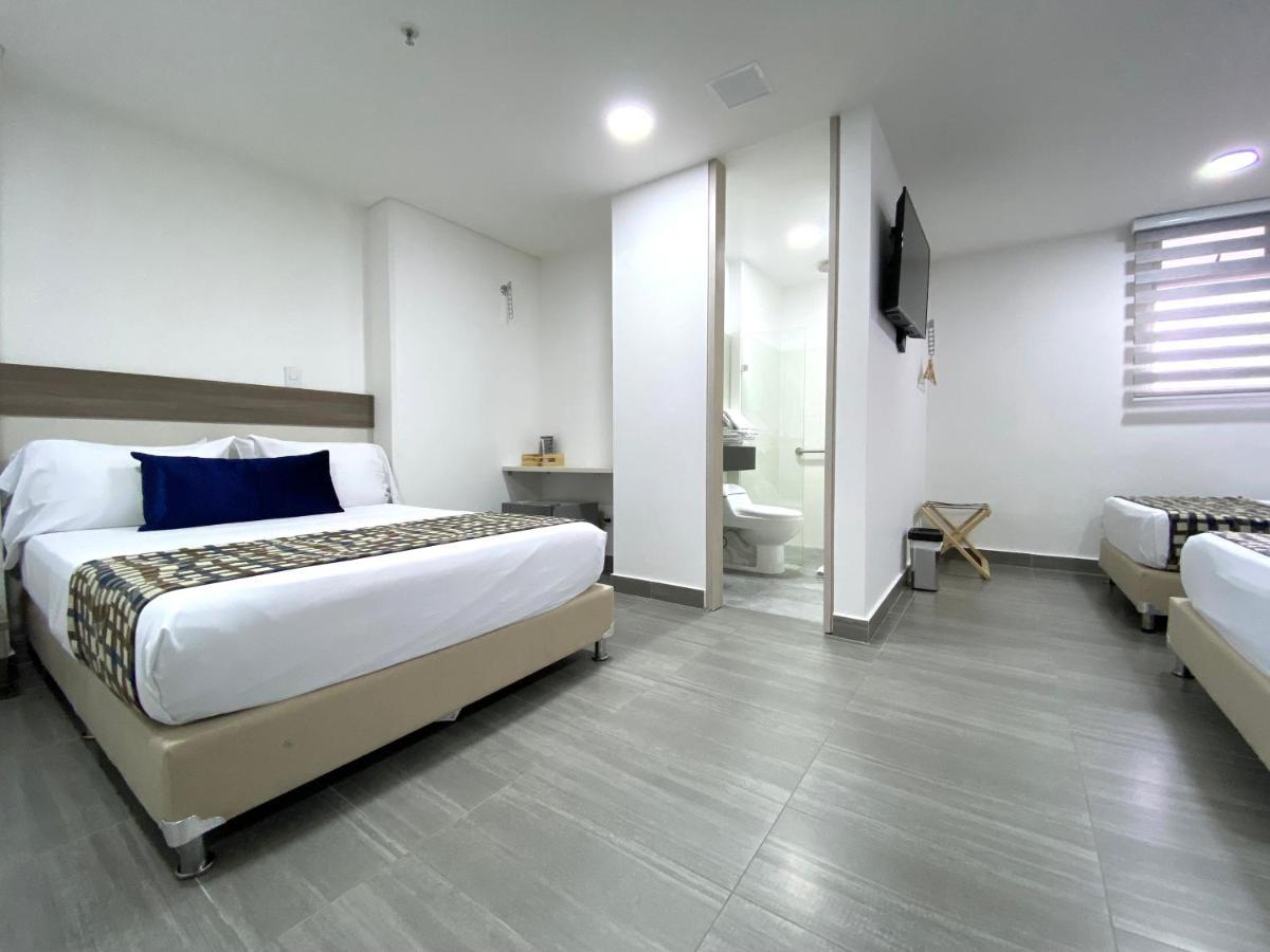 Hotel Seven