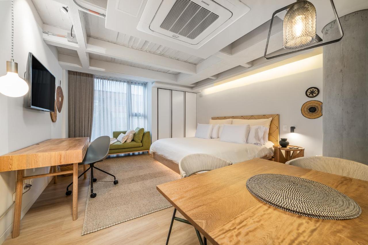TOPÁ House Apartments by HOUSY HOST Medellín