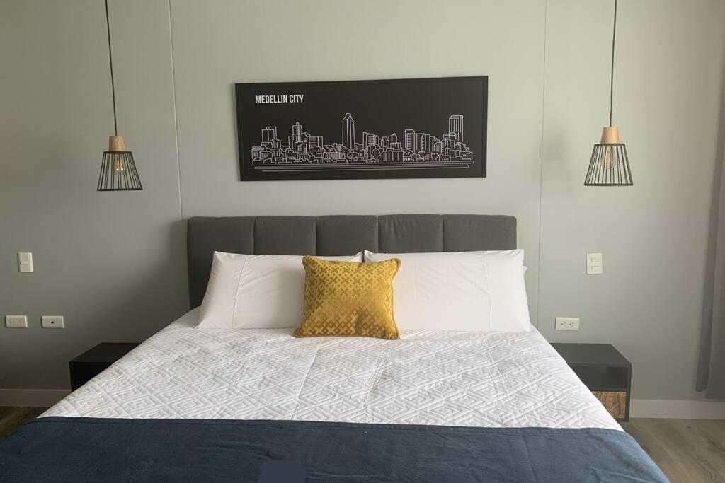 Modern Studio, Poblado, Coworking, A/c, Gym 1411 Apartamento Medellín