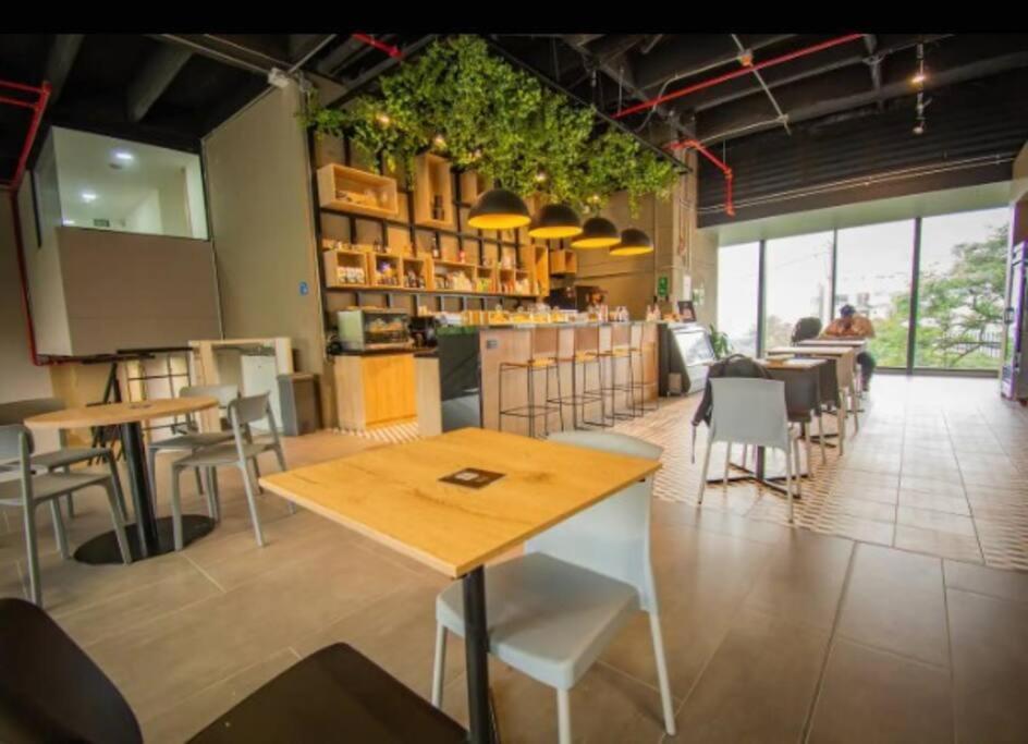 Apartamento Floor Studio! Poblado, A/c, Coworking, Gym 1416