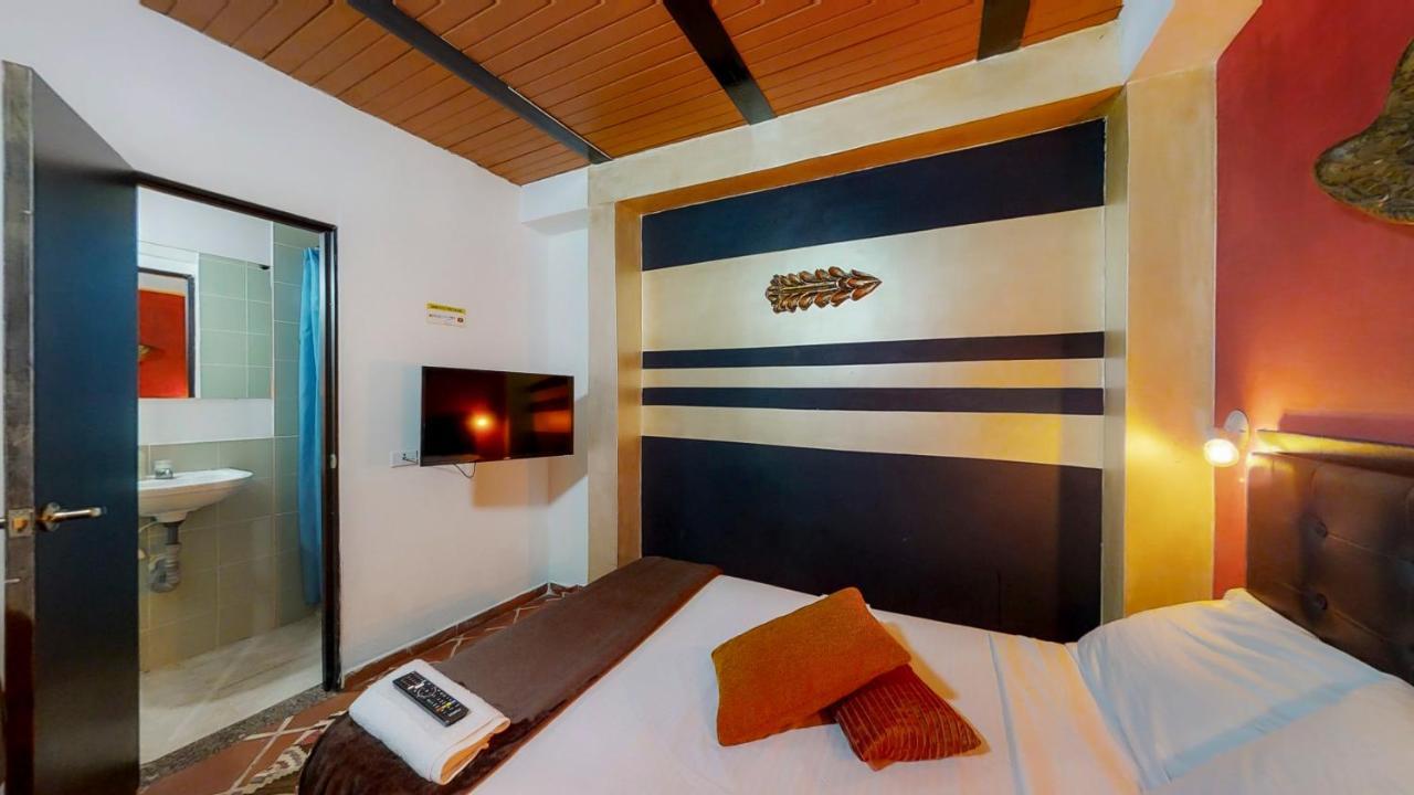 Pensión Casa Naranjos Medellín