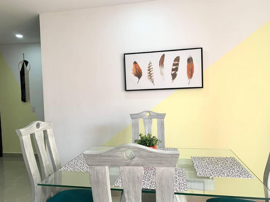 Apartamento Large 3 Bedroom Near Poblado W Free Parking *