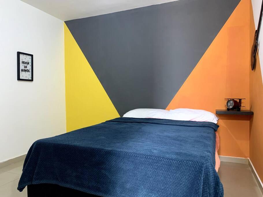 Apartamento Large Pent House Near Poblado With Free Parking