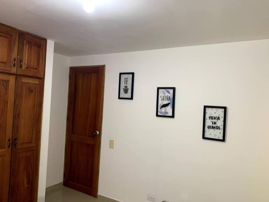 Large Pent House Near Poblado With Free Parking Apartamento *