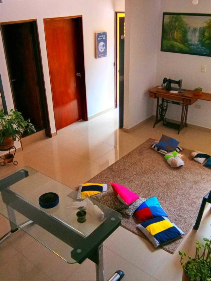 La Comunita-cinema Habitación en casa particular Medellín