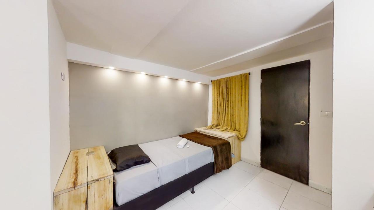 Pensión Casa Naranjos Medellín