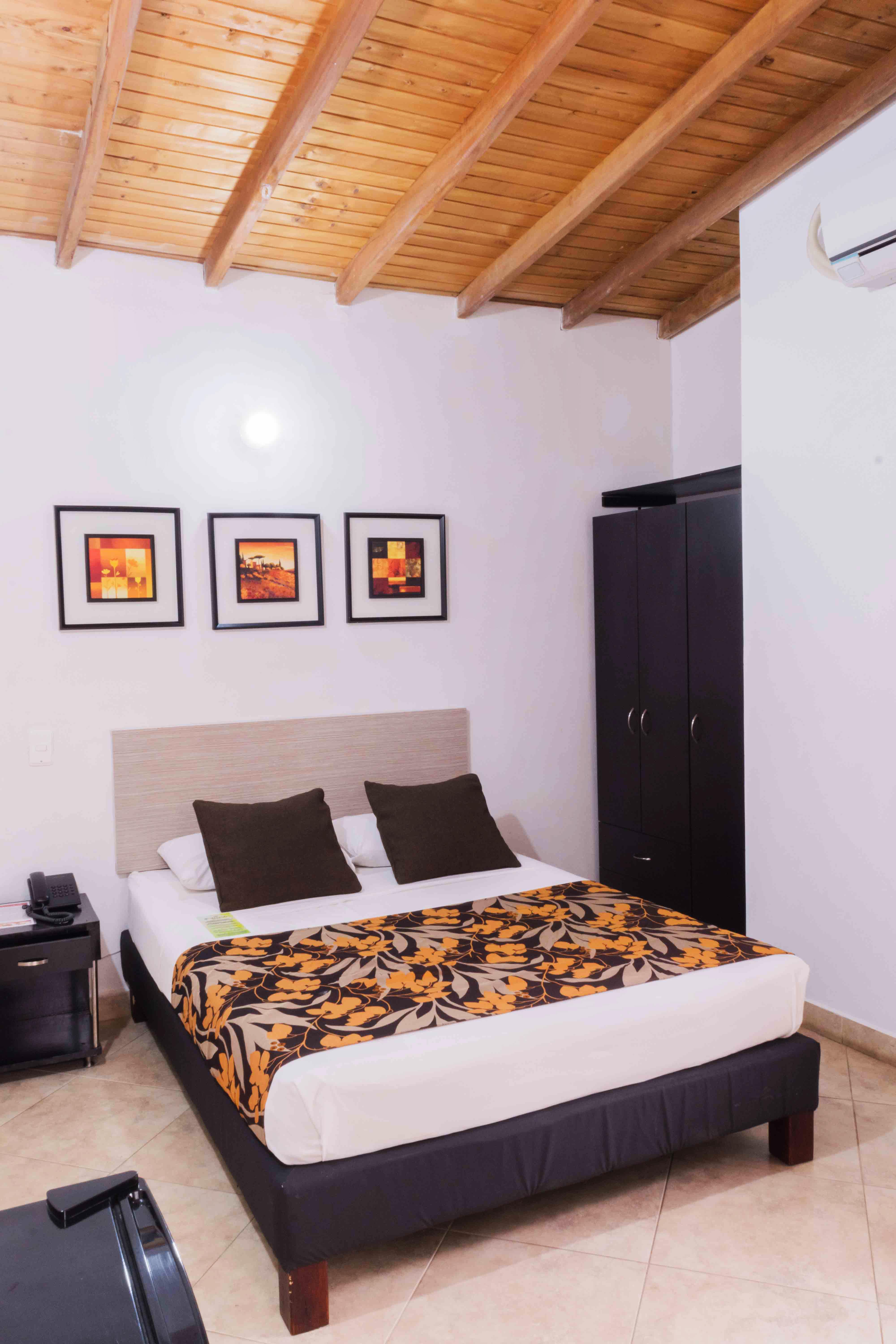 Hotel Quinta Avenida 3*