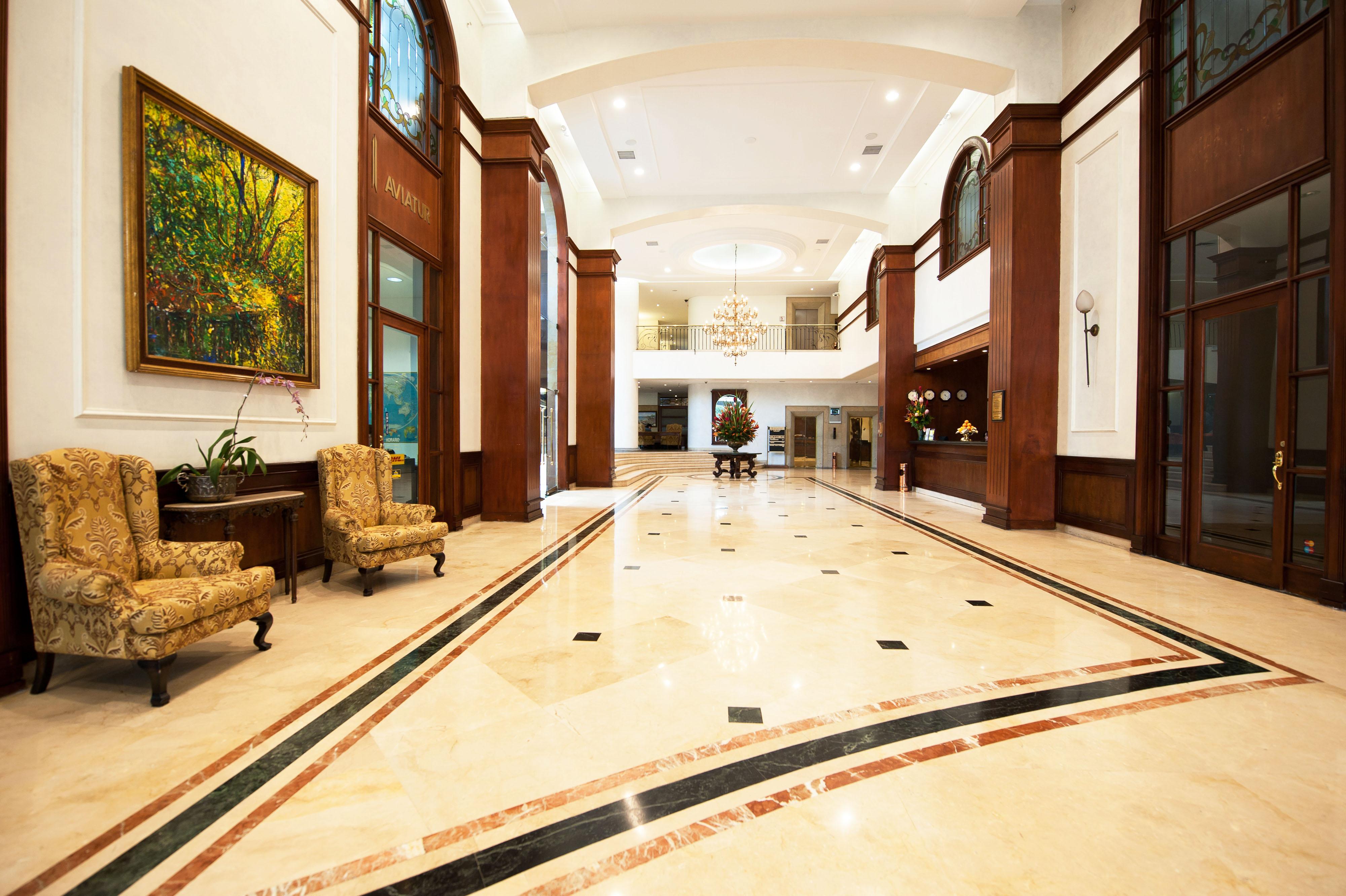 Hotel Dann Carlton