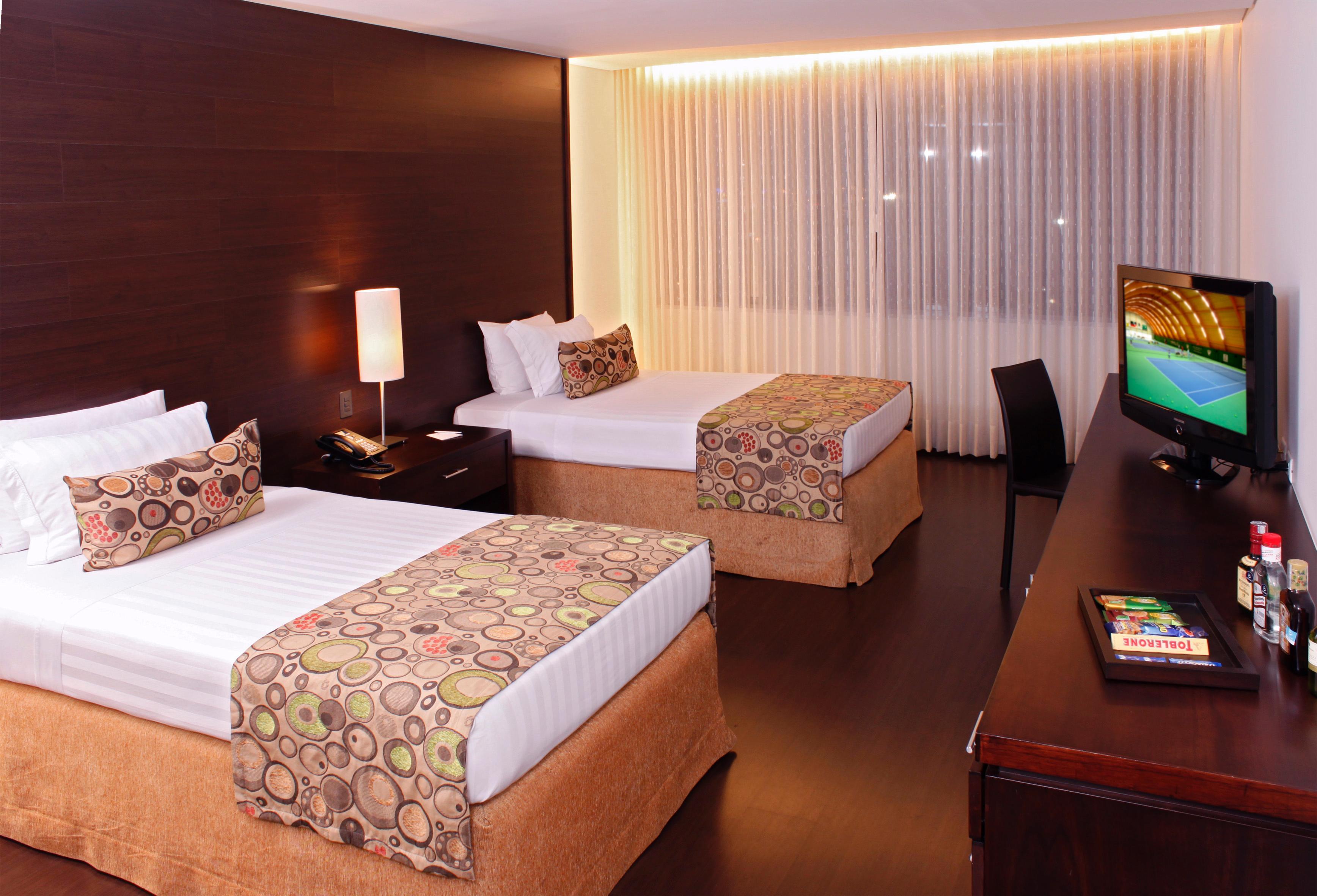 Hotel Estelar Milla De Oro 5*