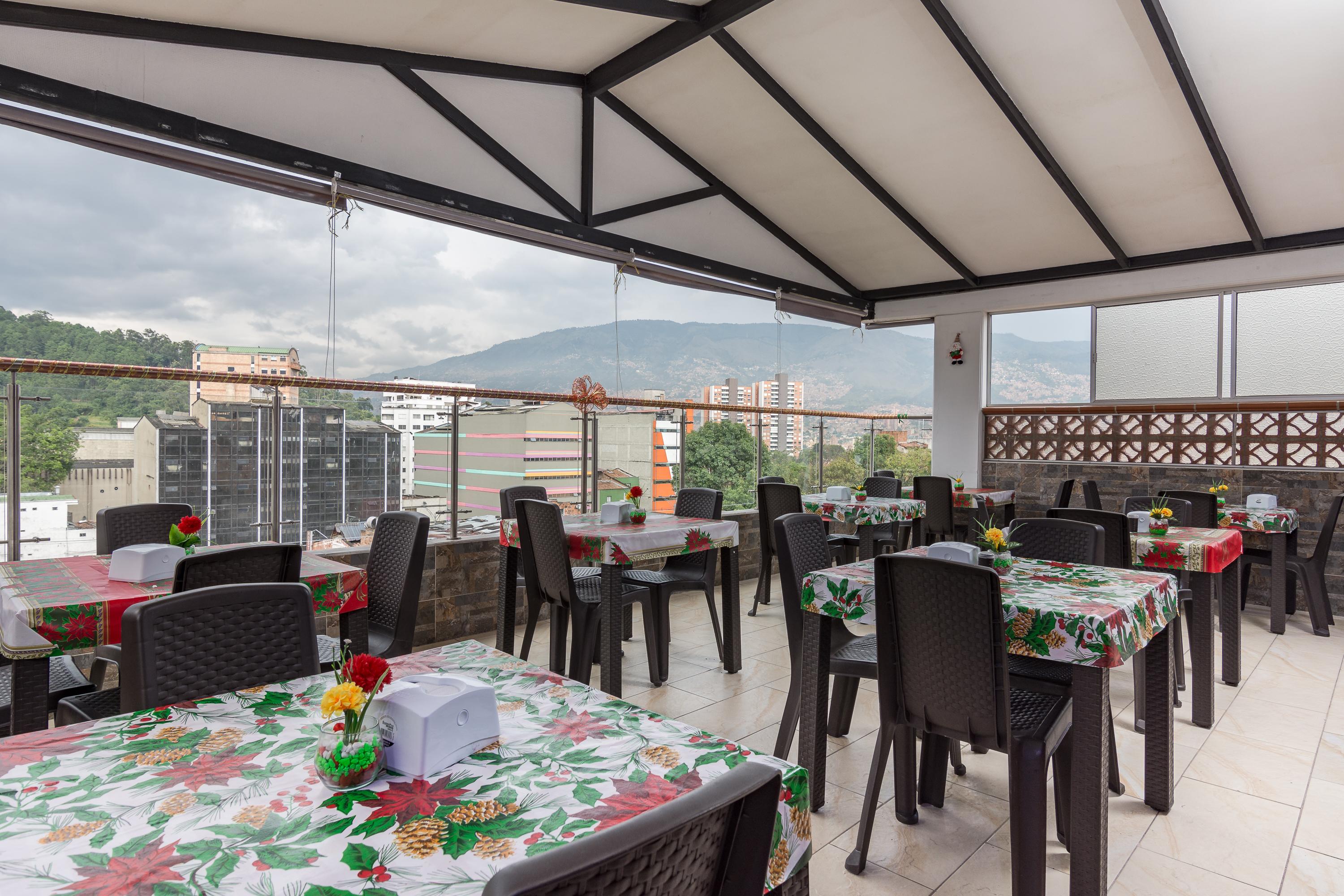 Med Estadio Hotel