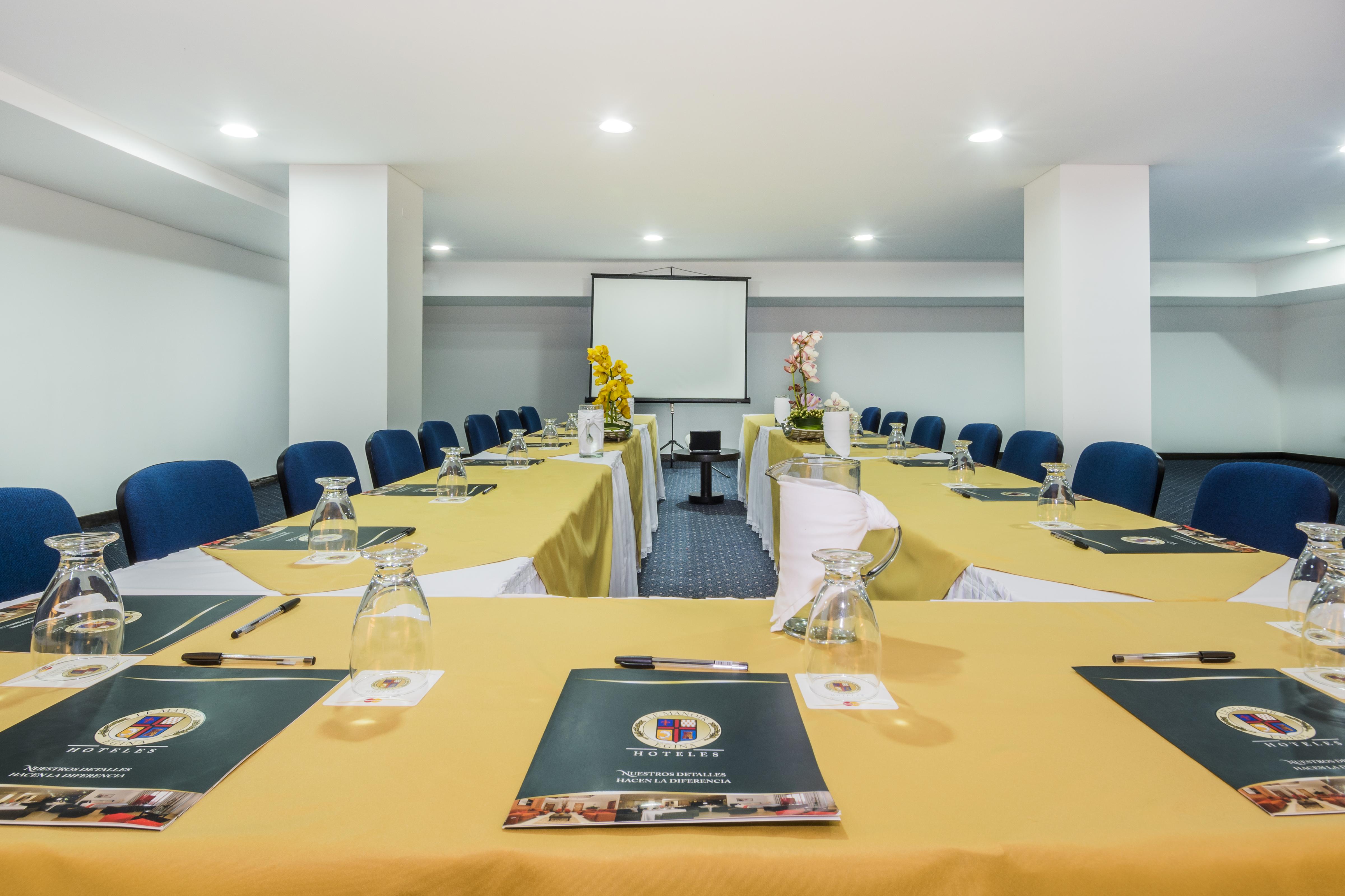 Egina Hotel