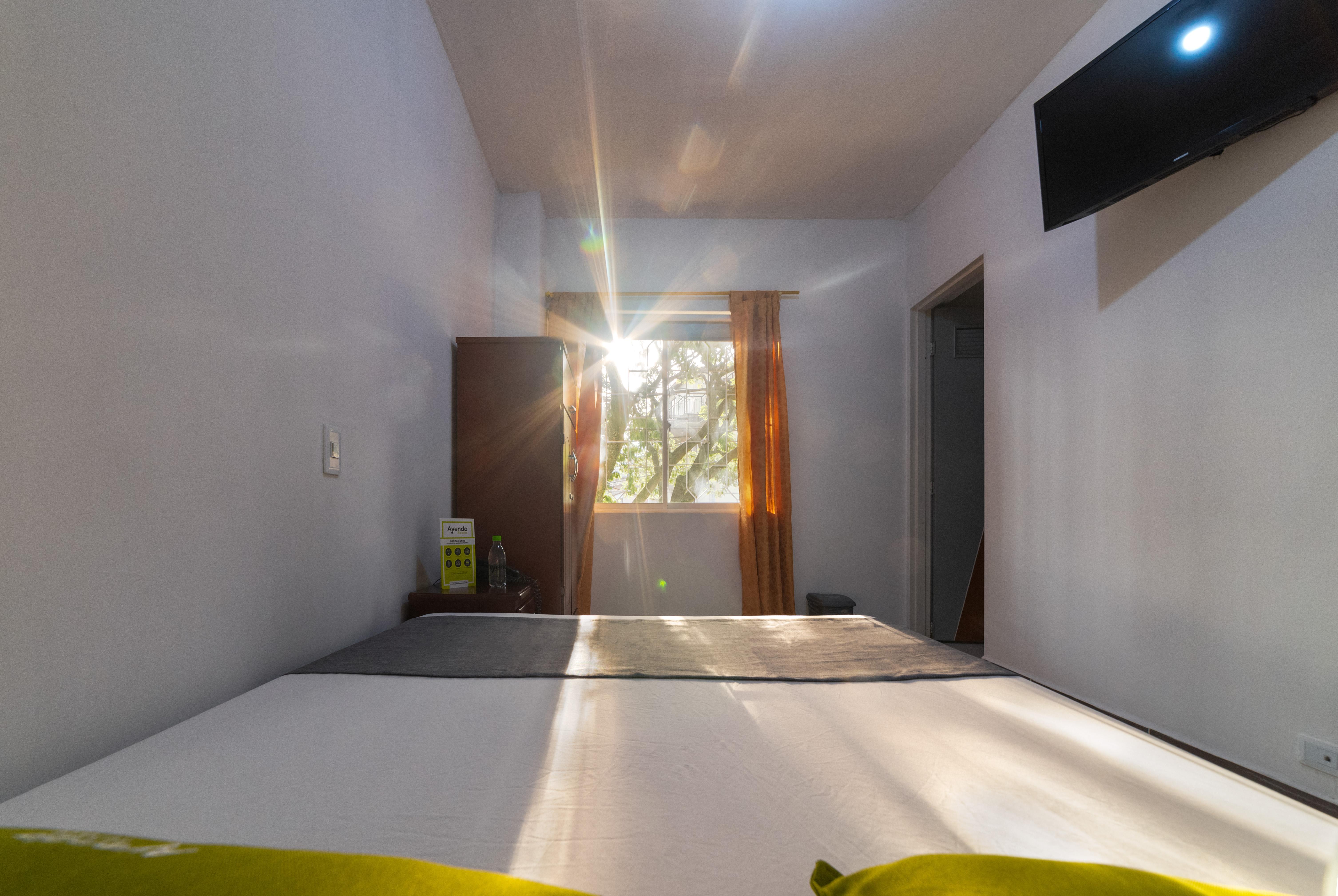 Ayenda 1234 Imperio 70 Hotel 3*