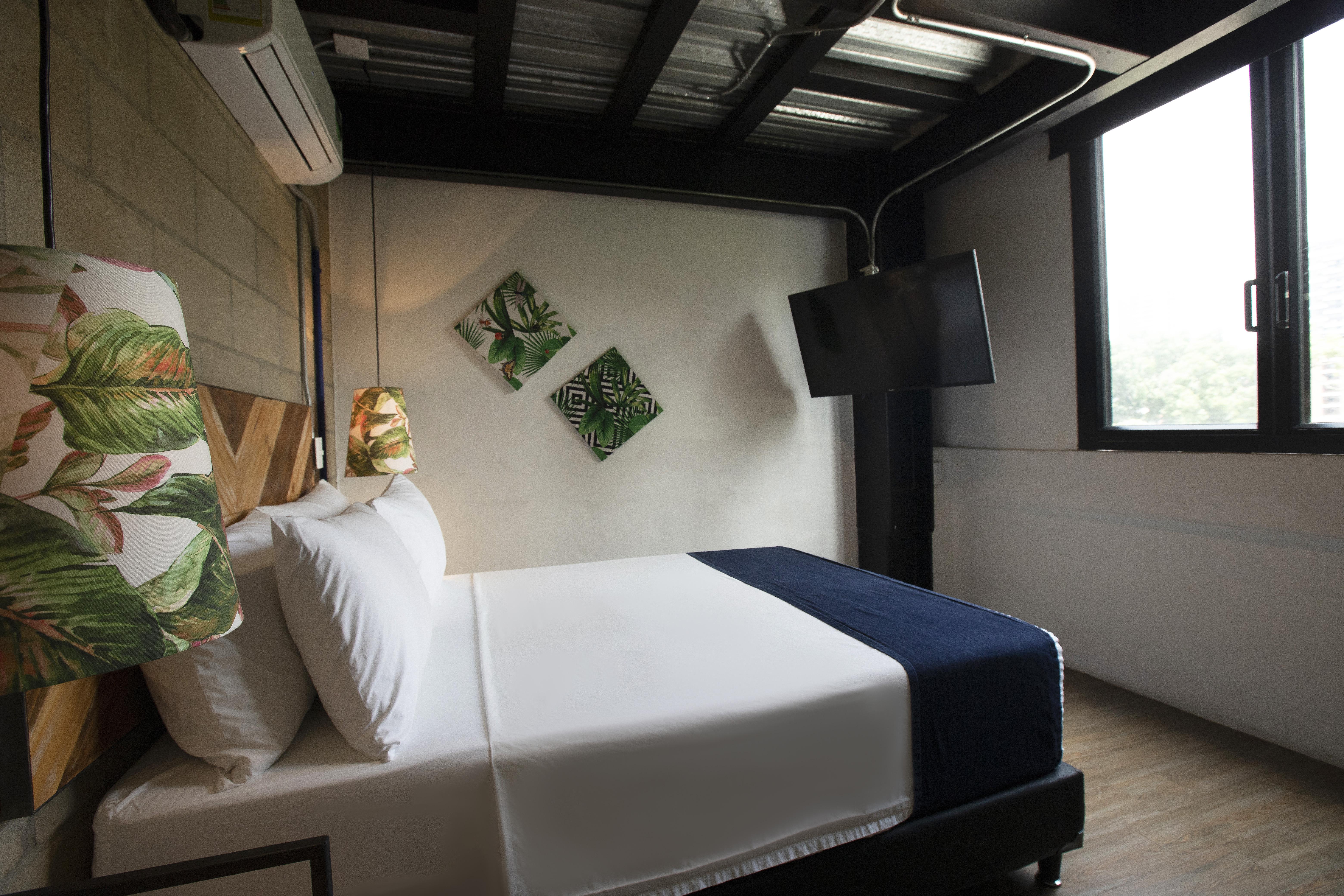 Hotel Lleras Park Concept 2*