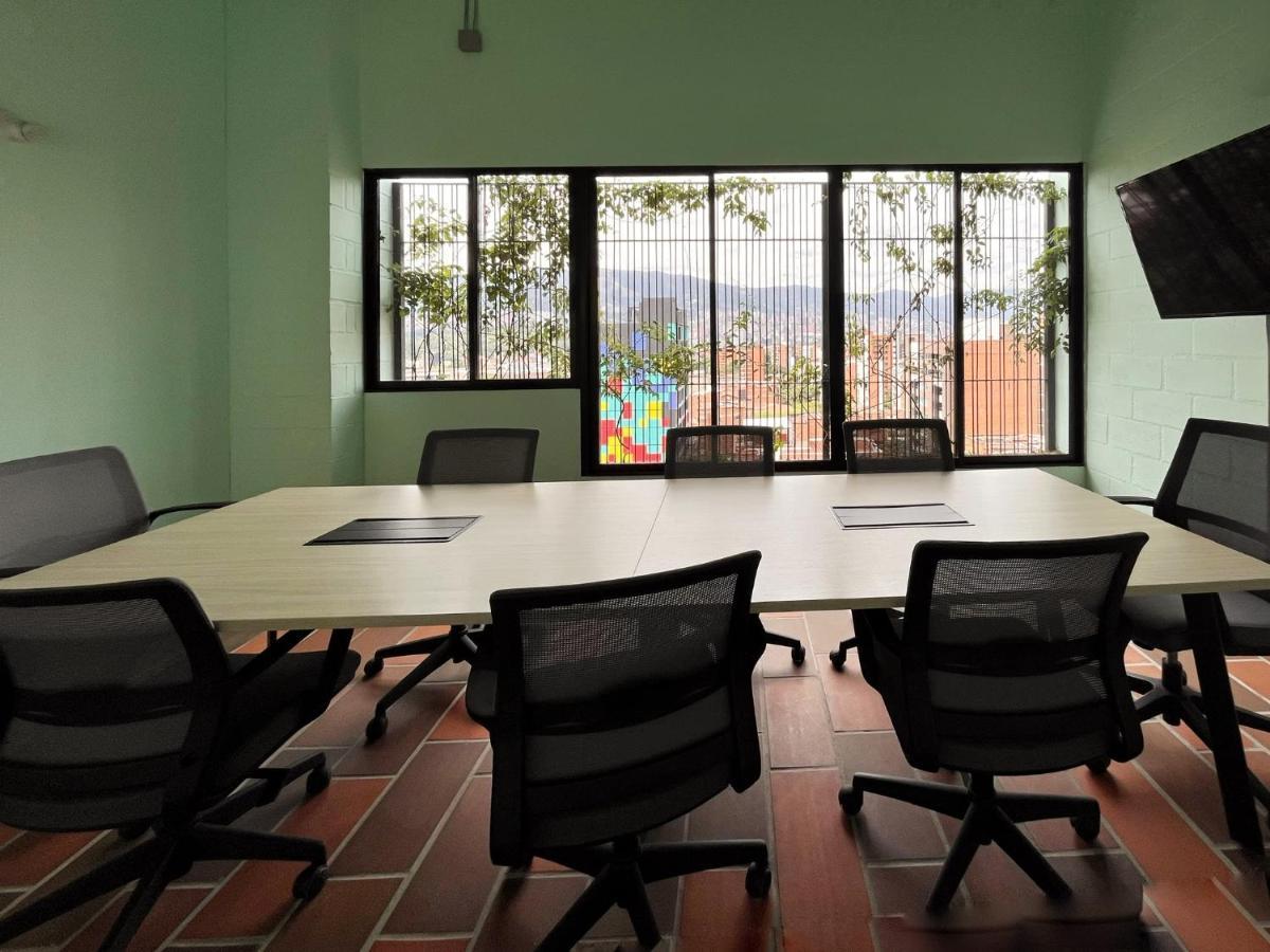 Stunning Duplex In Laureles Apartamento