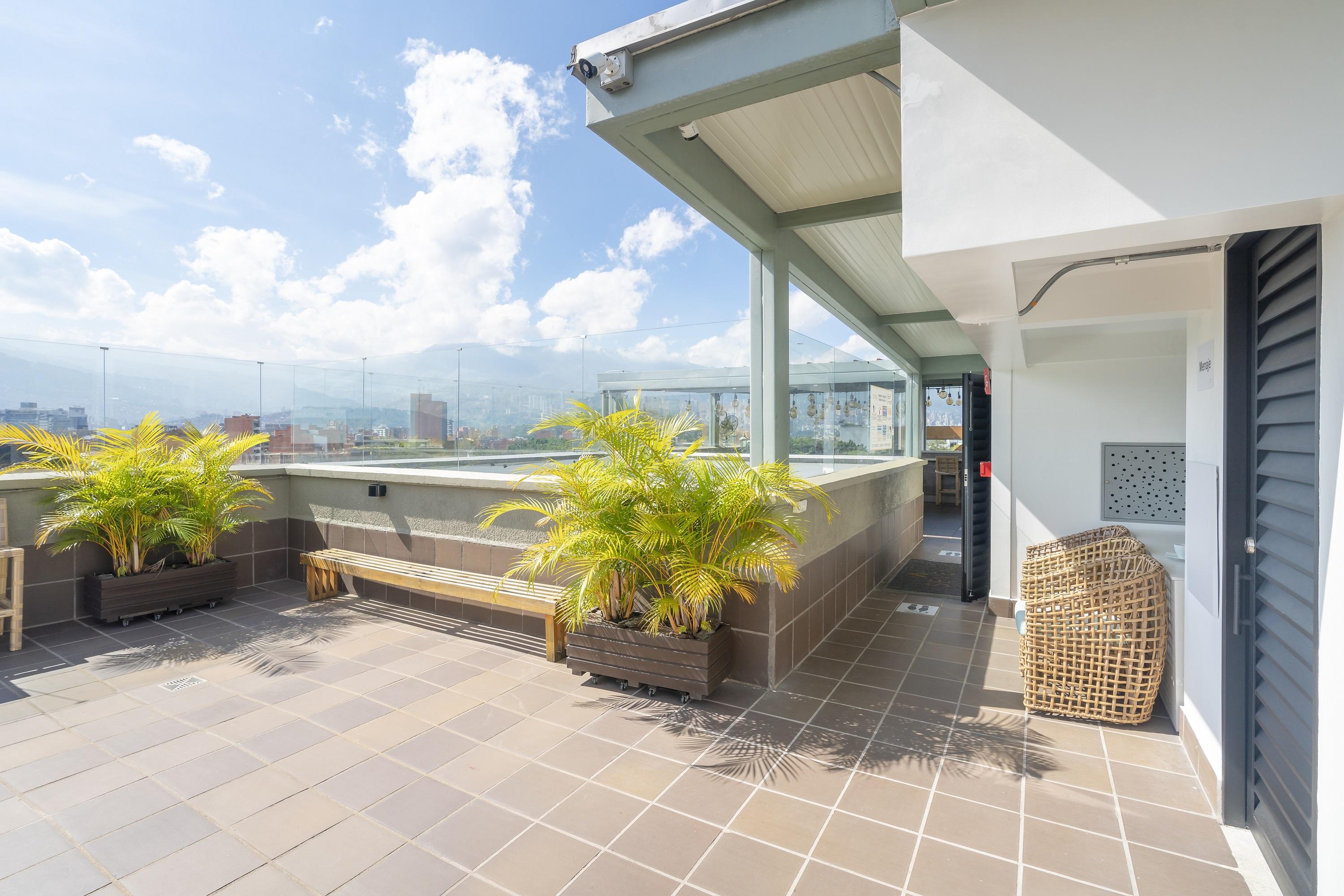 Hotel Seven