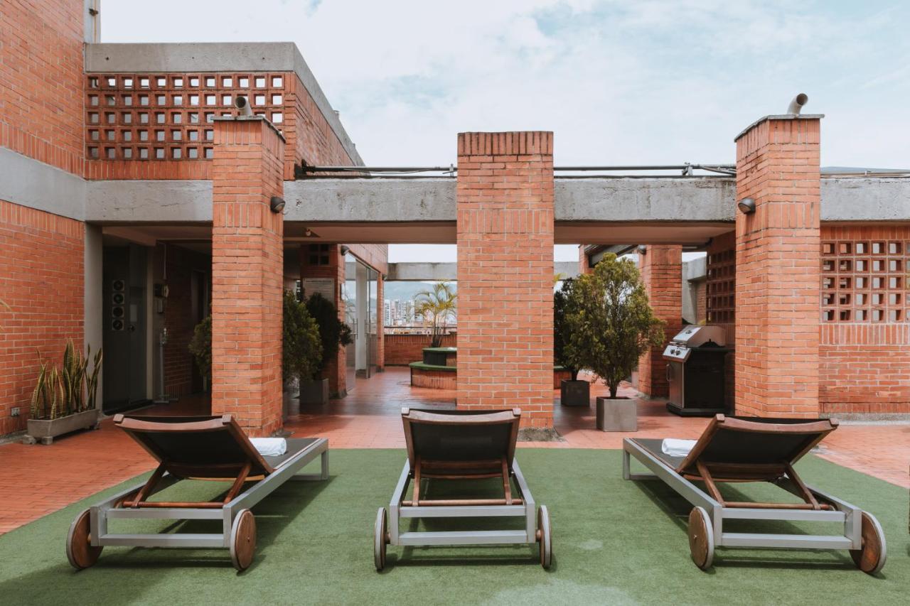 Travelers Orange Apartahotel Medellín