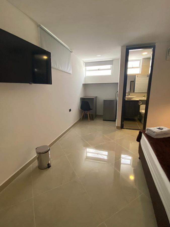 California Hotel 4*