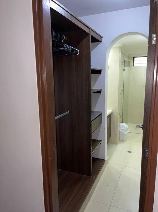 Hermoso Apartamento En El Barrio El Poblado De Medellin, Exclusivo Y Elegante Apartamento
