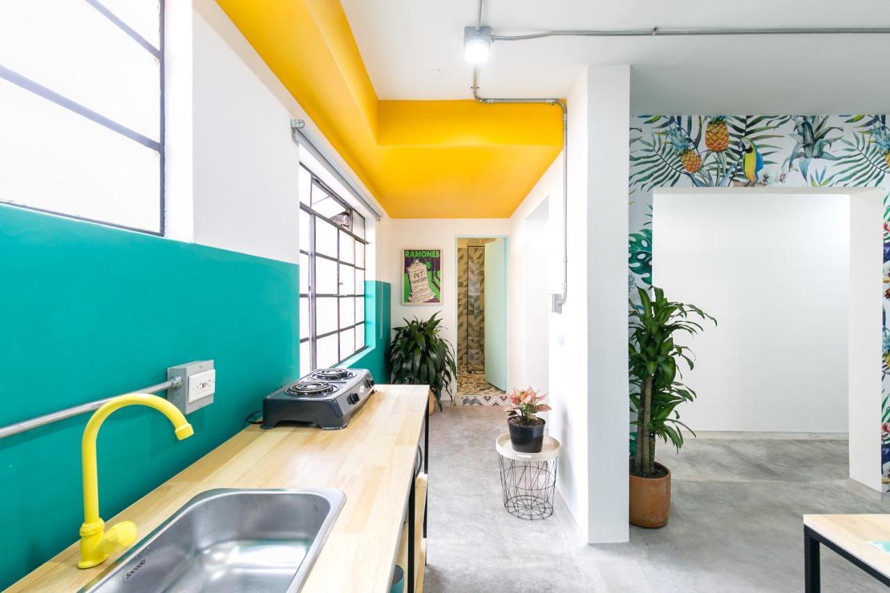 Casa Manila Calle 12 Medellín