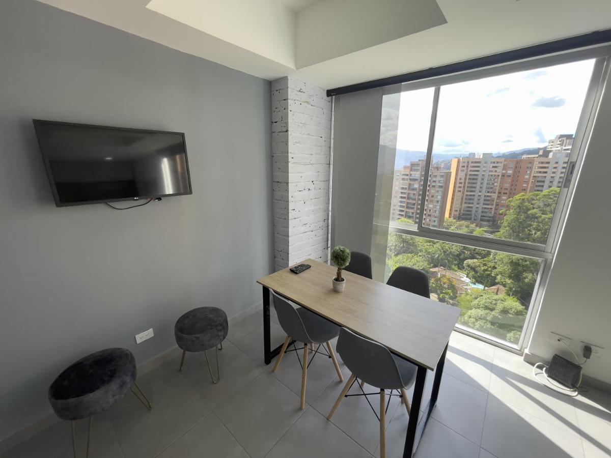 Cozy In The Heart Of El Poblado, Free Parking, 24/7 Security