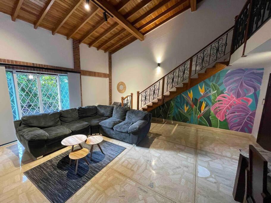 Apartamento 2-story Penthouse, Tons Of Restaurants, Private Balconies