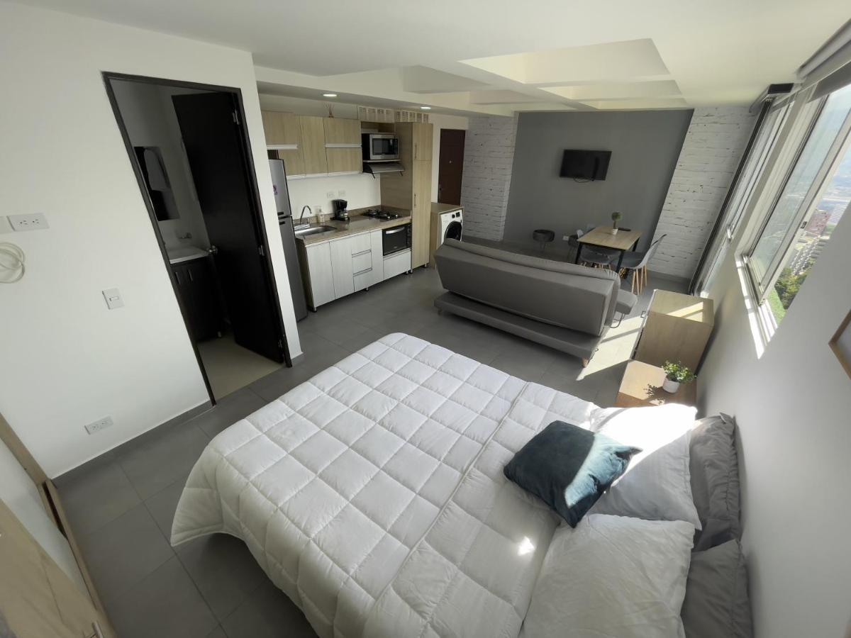 Apartamento Cozy In The Heart Of El Poblado, Free Parking, 24/7 Security *