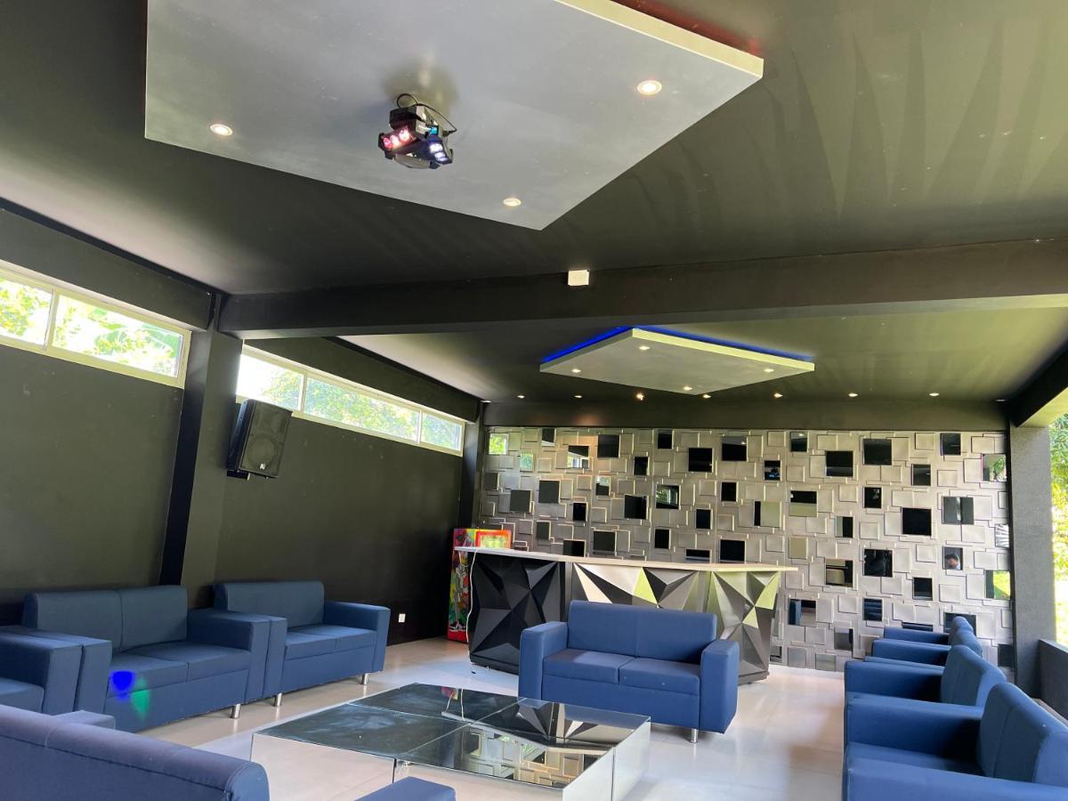 Luxury San Jeronimo *