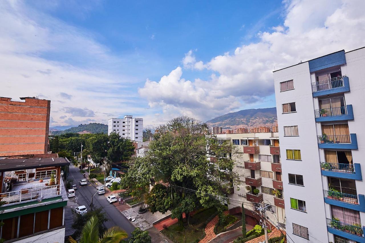 Pass, Laureles Hotel Medellín