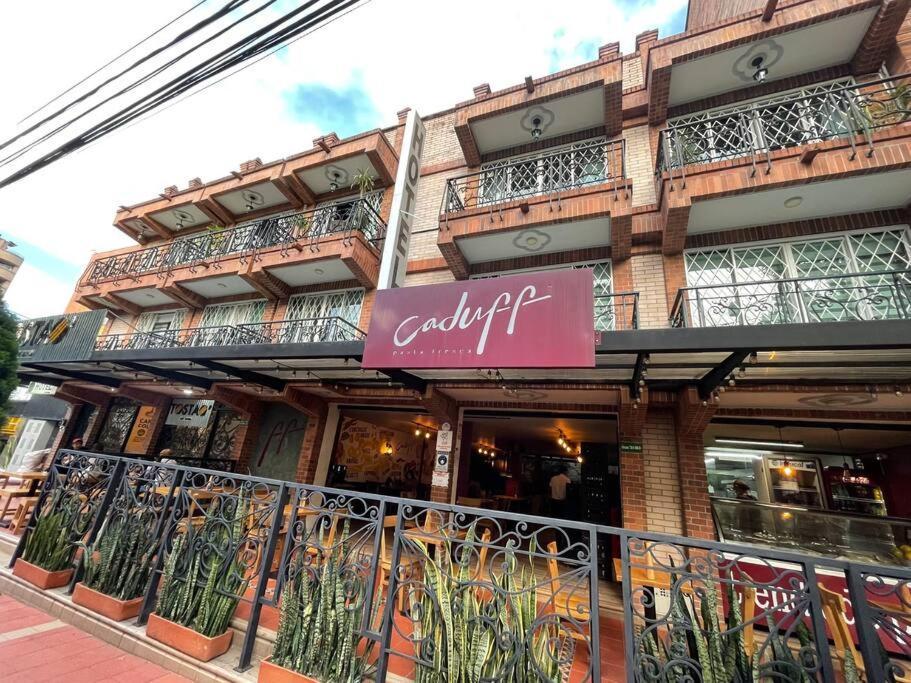 2-story Penthouse, Tons Of Restaurants, Private Balconies *