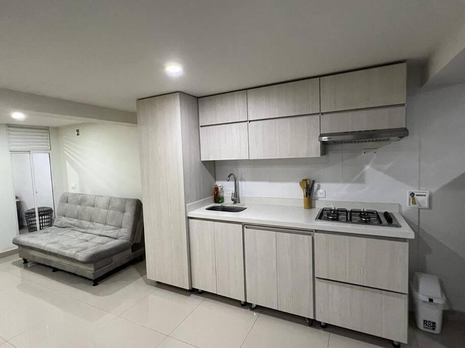 Lugar Acogedor Y Muy En Apartamento *