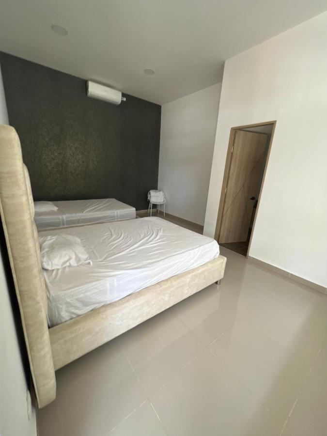 Luxury San Jeronimo Villa *
