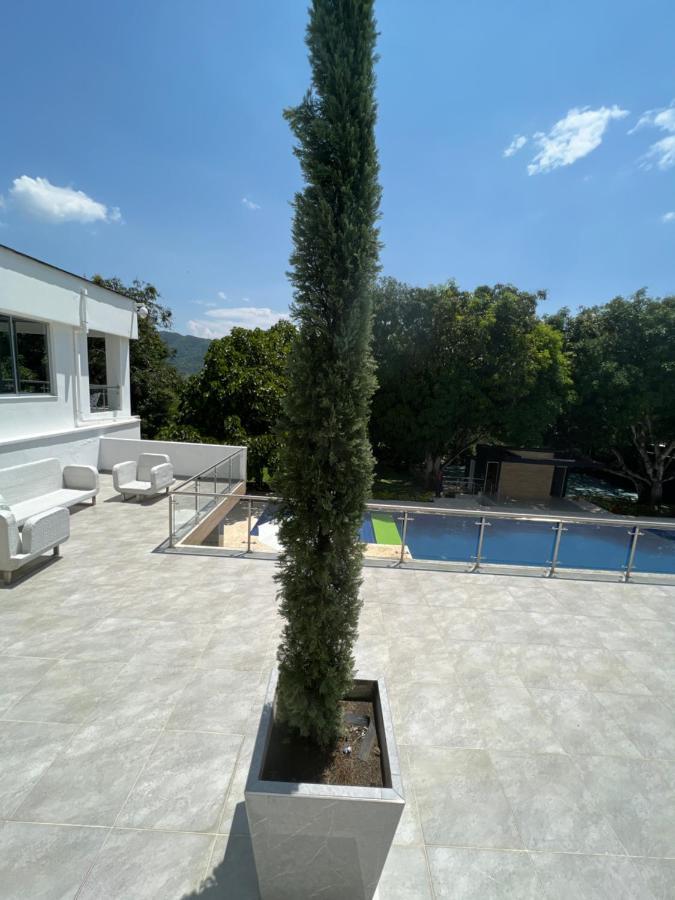 Luxury San Jeronimo Villa *
