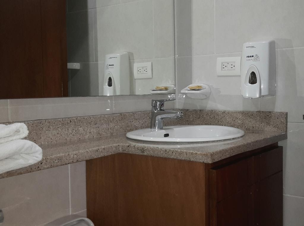 Primavera Plaza Hotel