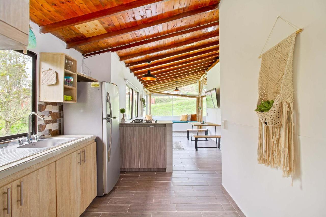 Apartamento Hermoso Apto Campestre Santa Elena - Barro Blanco *