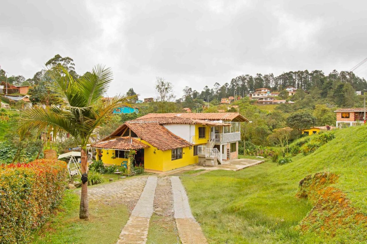 Apartamento Hermoso Apto Campestre Santa Elena - Barro Blanco *