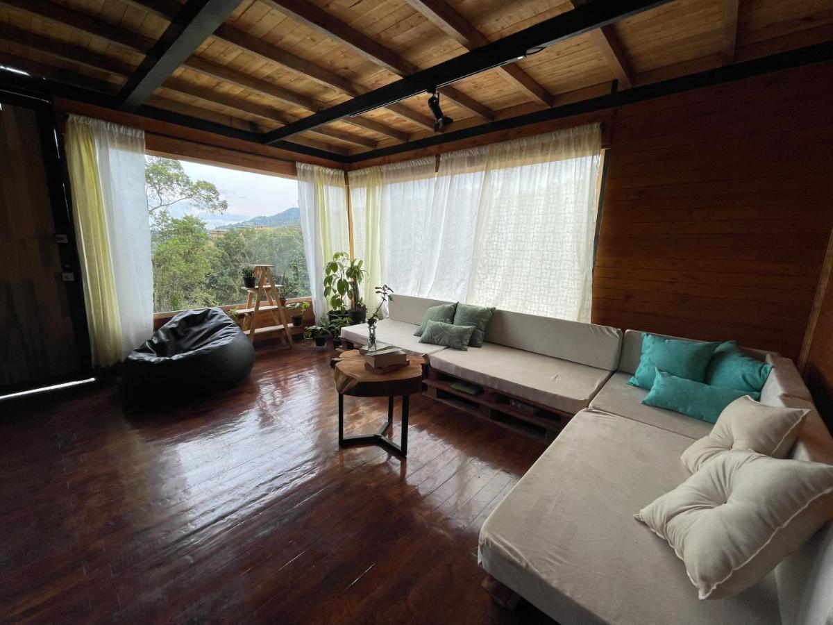 Gabriela Santa Elena Chalet Medellín