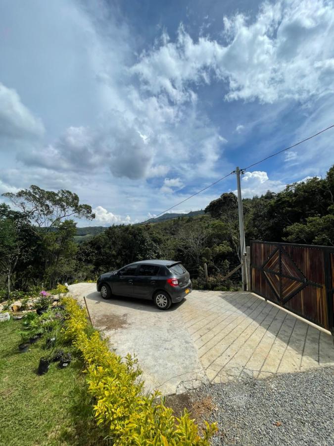 Chalet Gabriela Santa Elena *