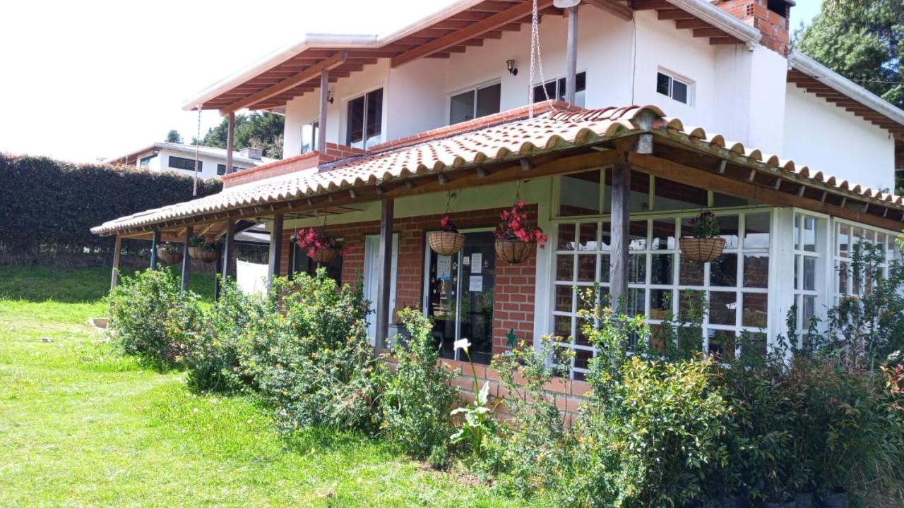 Behappy Glamping Camping Medellín