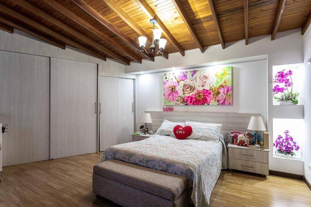 Elegante Pent-house En Cuarto Piso Apartamento