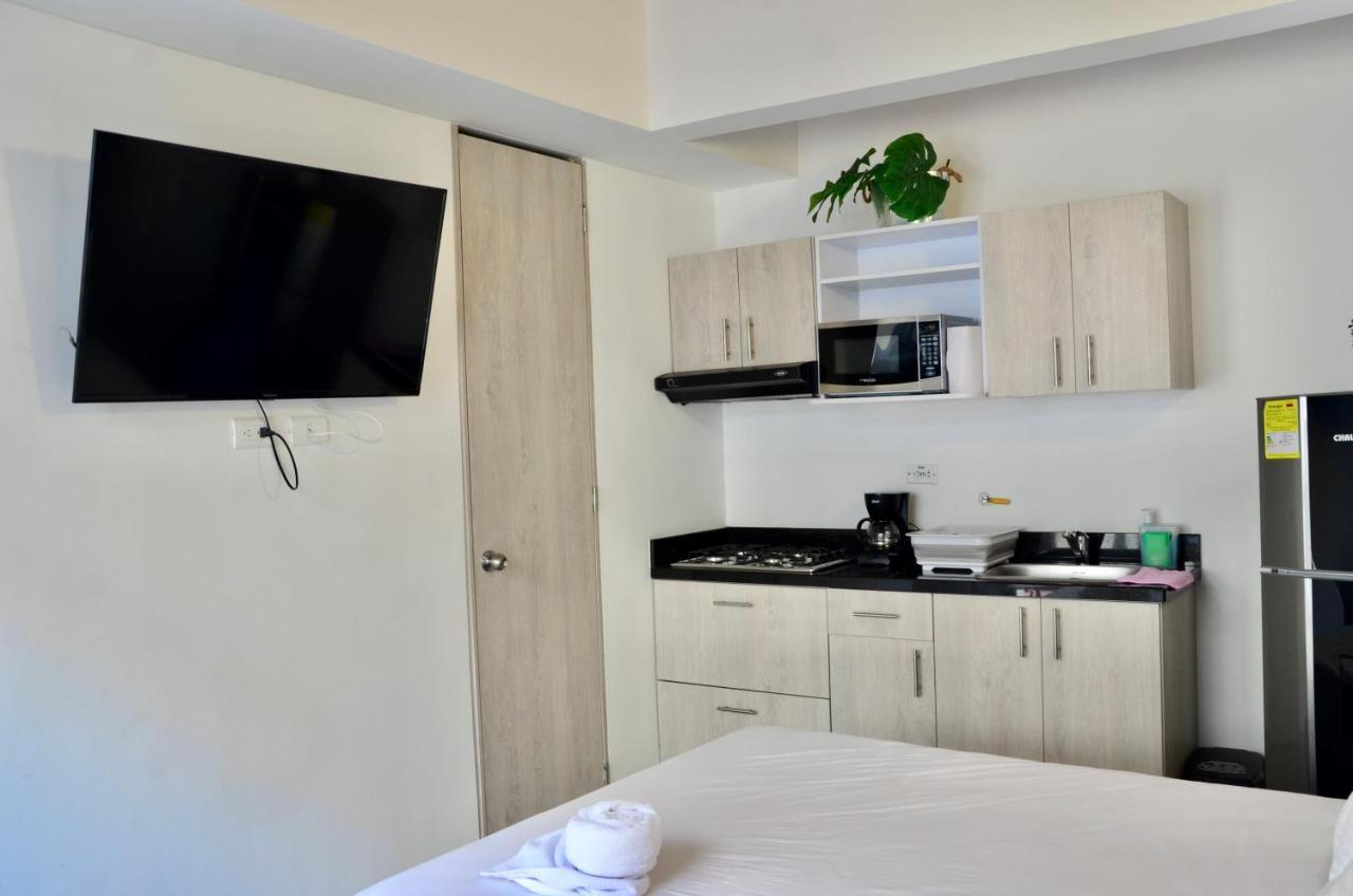 Apartahotel Tranvia 40 *