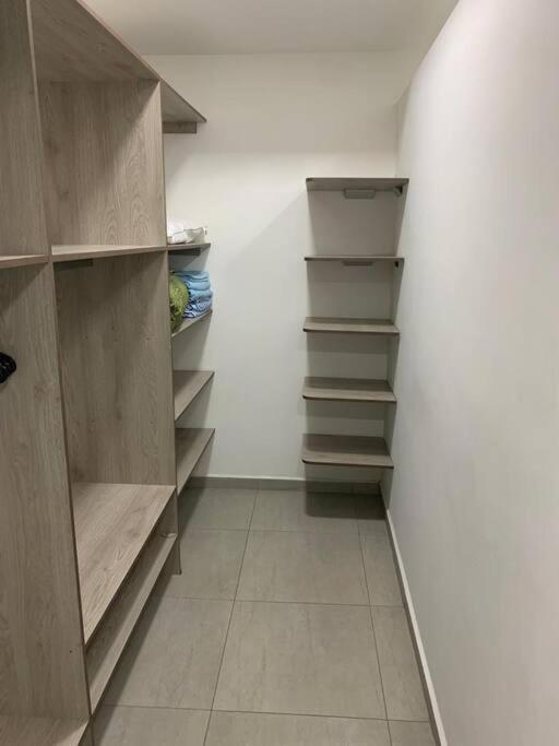 Apt 2 Bed/ 2bath On 14th Floor By Provenza ! * Medellin