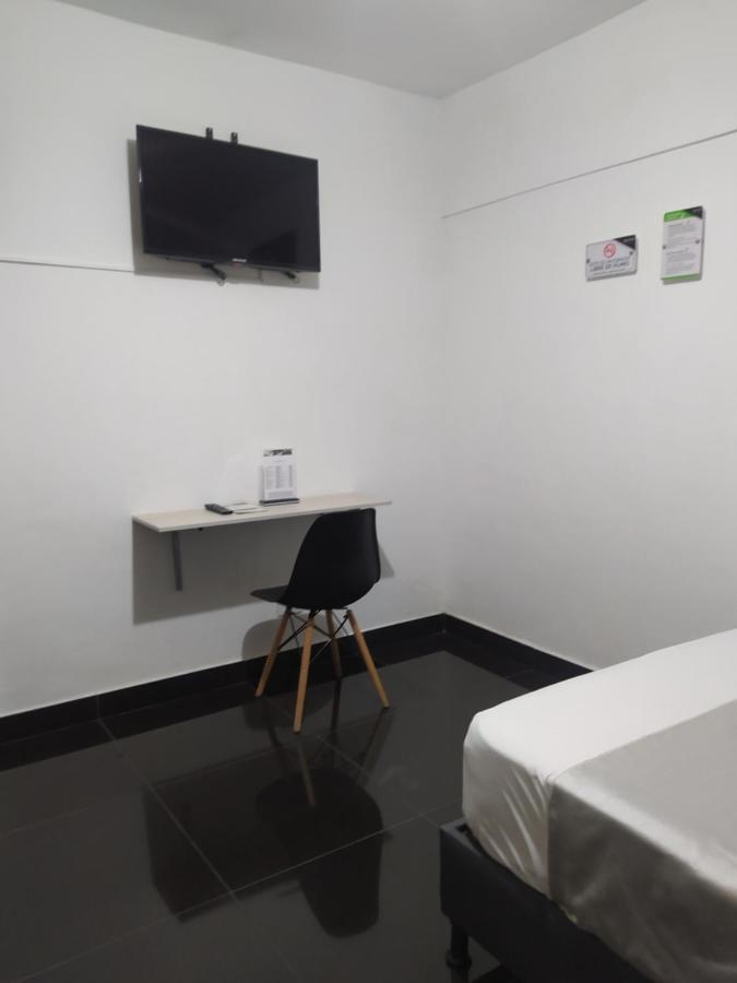 Aura Hotel 3*