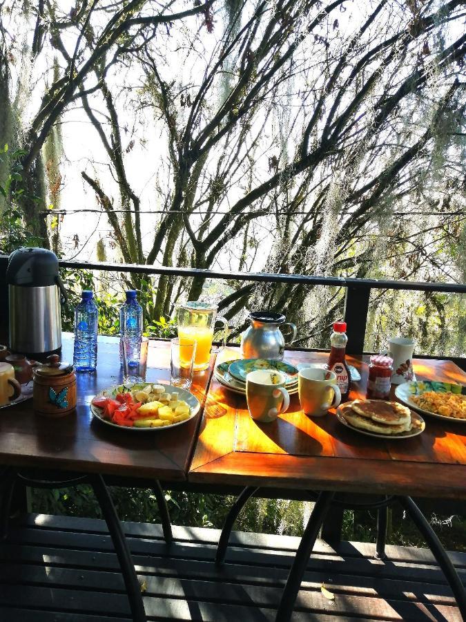 Bed and breakfast Hostal Casa La Juana Medellín