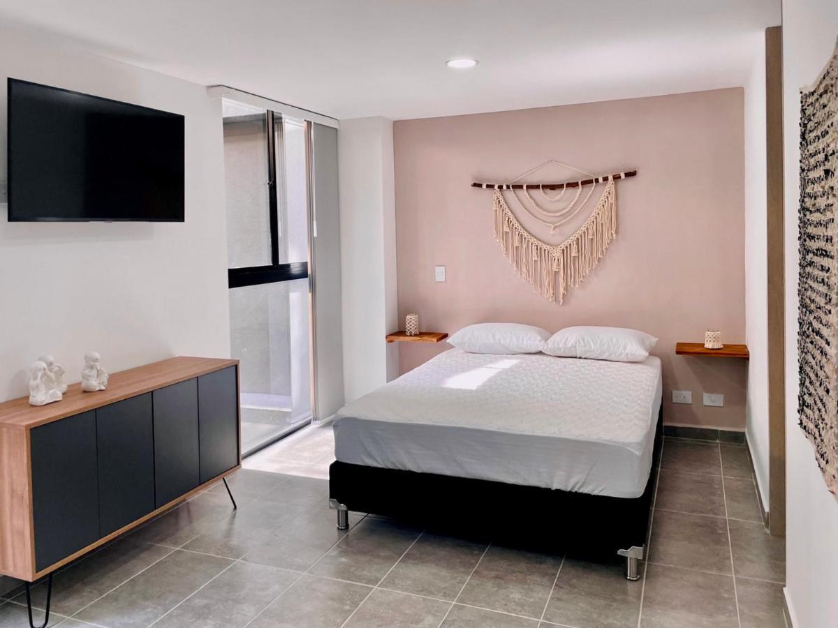 Apartahotel Tranvia 40